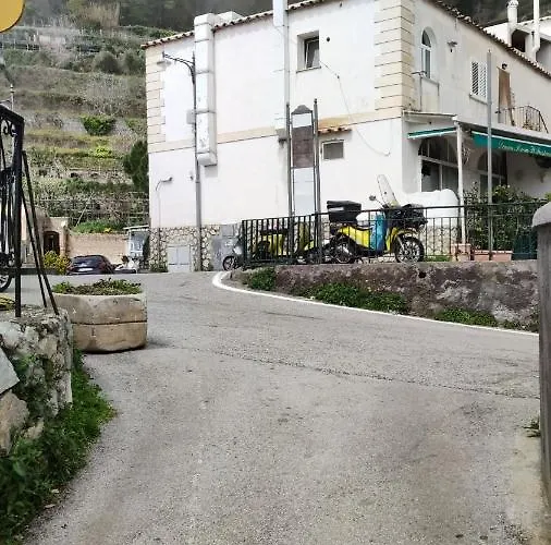 ベッド・アンド・ブレックファスト La Selva Santa ポジターノ