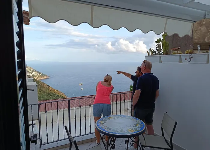 La Selva Santa 4* פוזיטנו